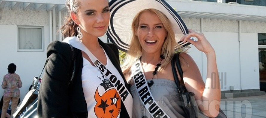 Miss Universe 2011: Tour Bandeirantes in São Paulo, Brazil