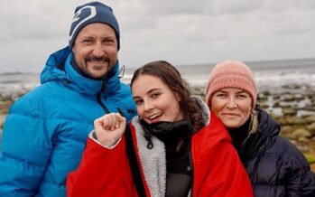 Princess Ingrid Alexandra wins gold in Norway’s Junior National Championship in surfing