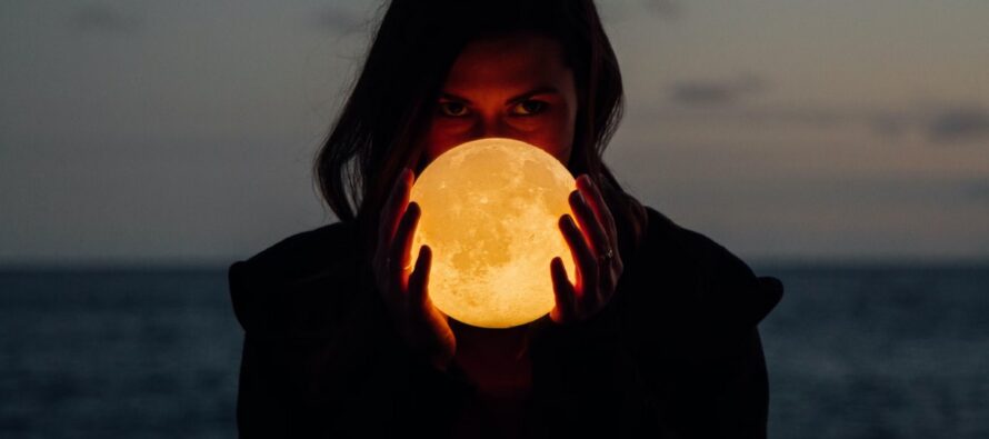 WHY DO mystical and mysterious things happen during the full moon?